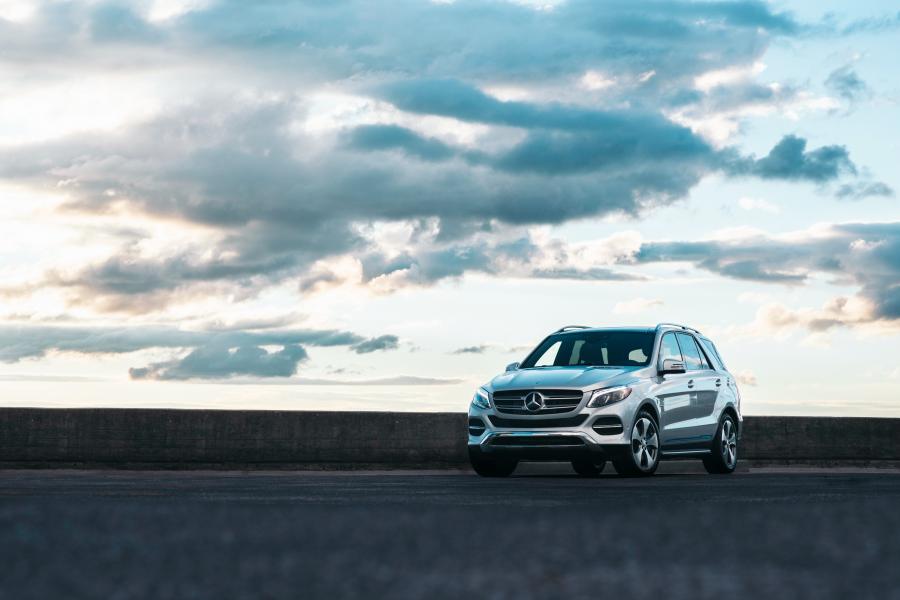  Mercedes-Benz GLE550 e 4Matic 2016 года  (NA) (фото 3 из 14)
